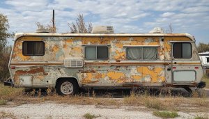 Vintage RV Wallpaper: Rustic Camper Van Aesthetic 4K Wallpaper